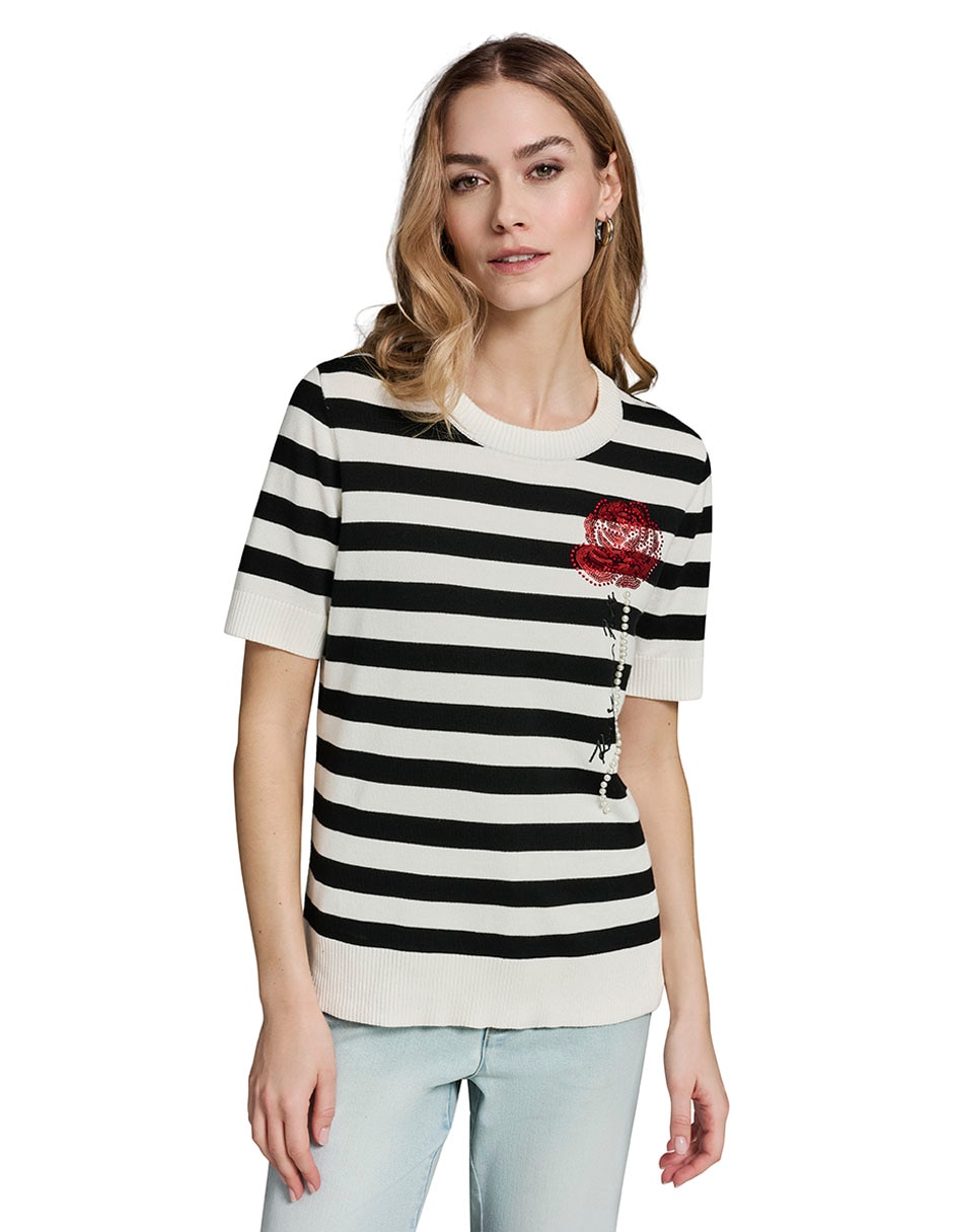 Playera manga corta cuello redondo para mujer
