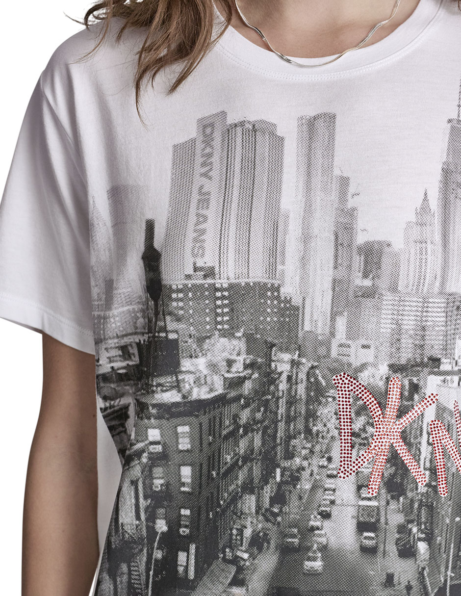 Playera manga corta cuello redondo para mujer 3