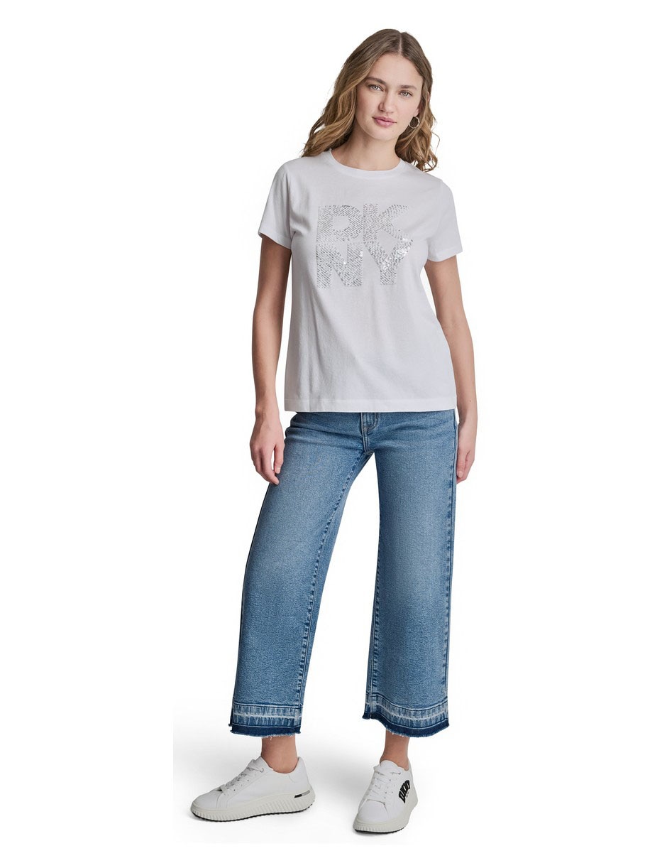 Playera manga corta cuello redondo para mujer 2