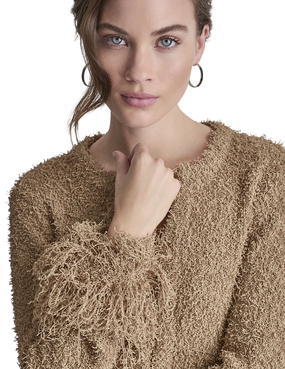 Suéter cuello redondo para mujer 7