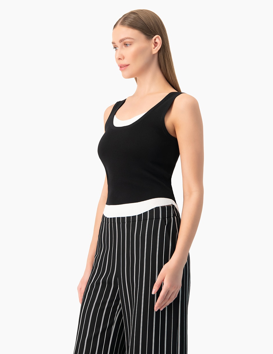 Top escote regular tirante cl‡sico 4