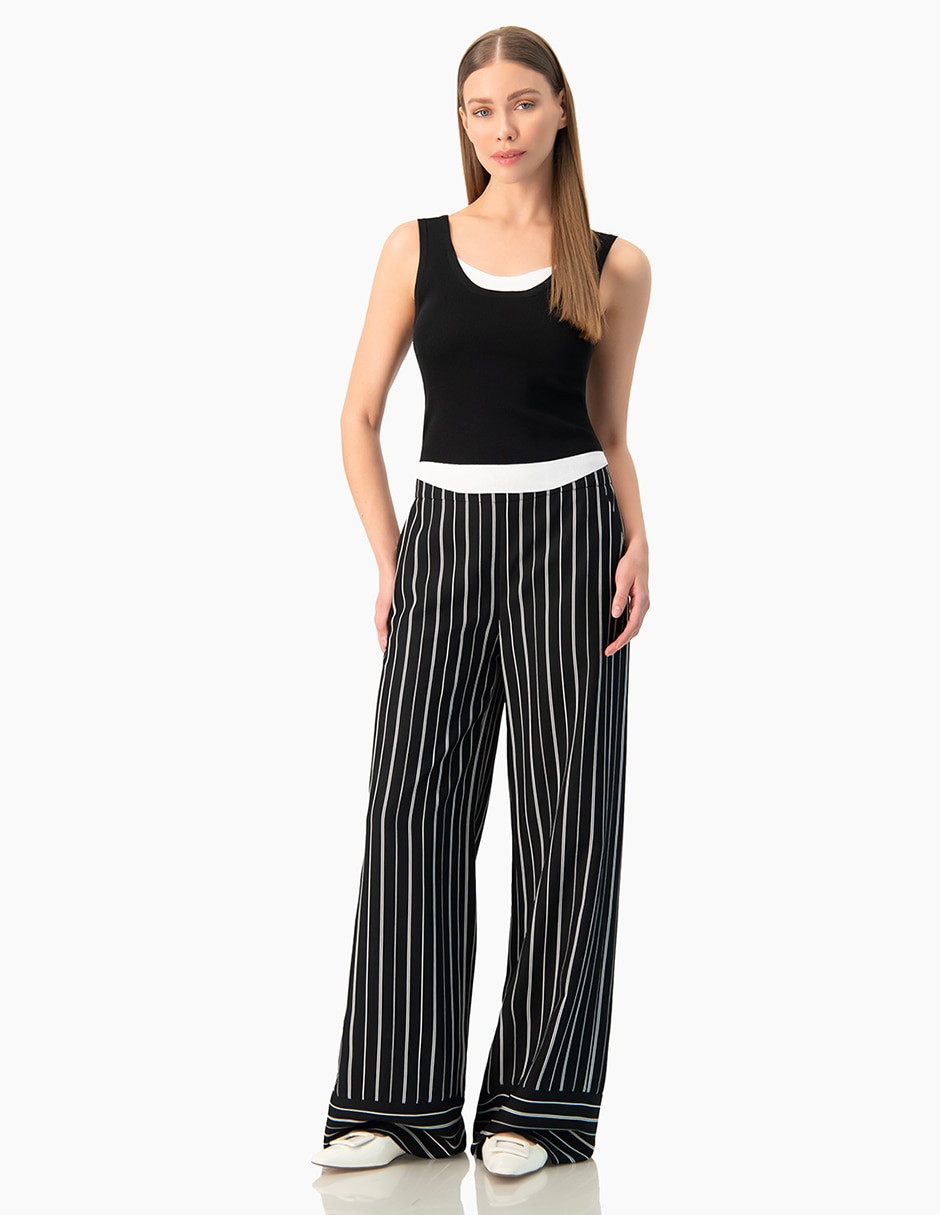 Top escote regular tirante cl‡sico 5