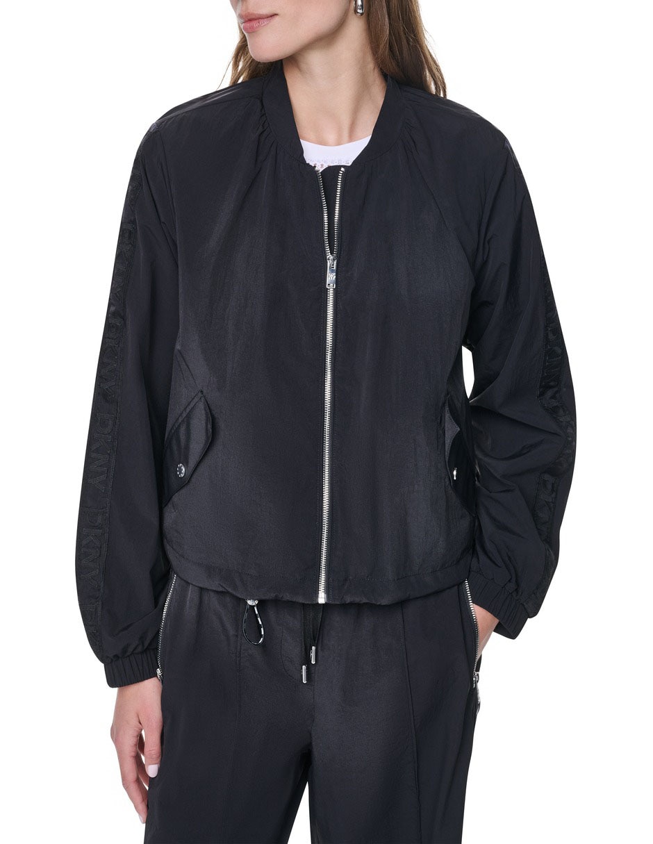 Chamarra bomber para mujer Chamarra bomber para mujer