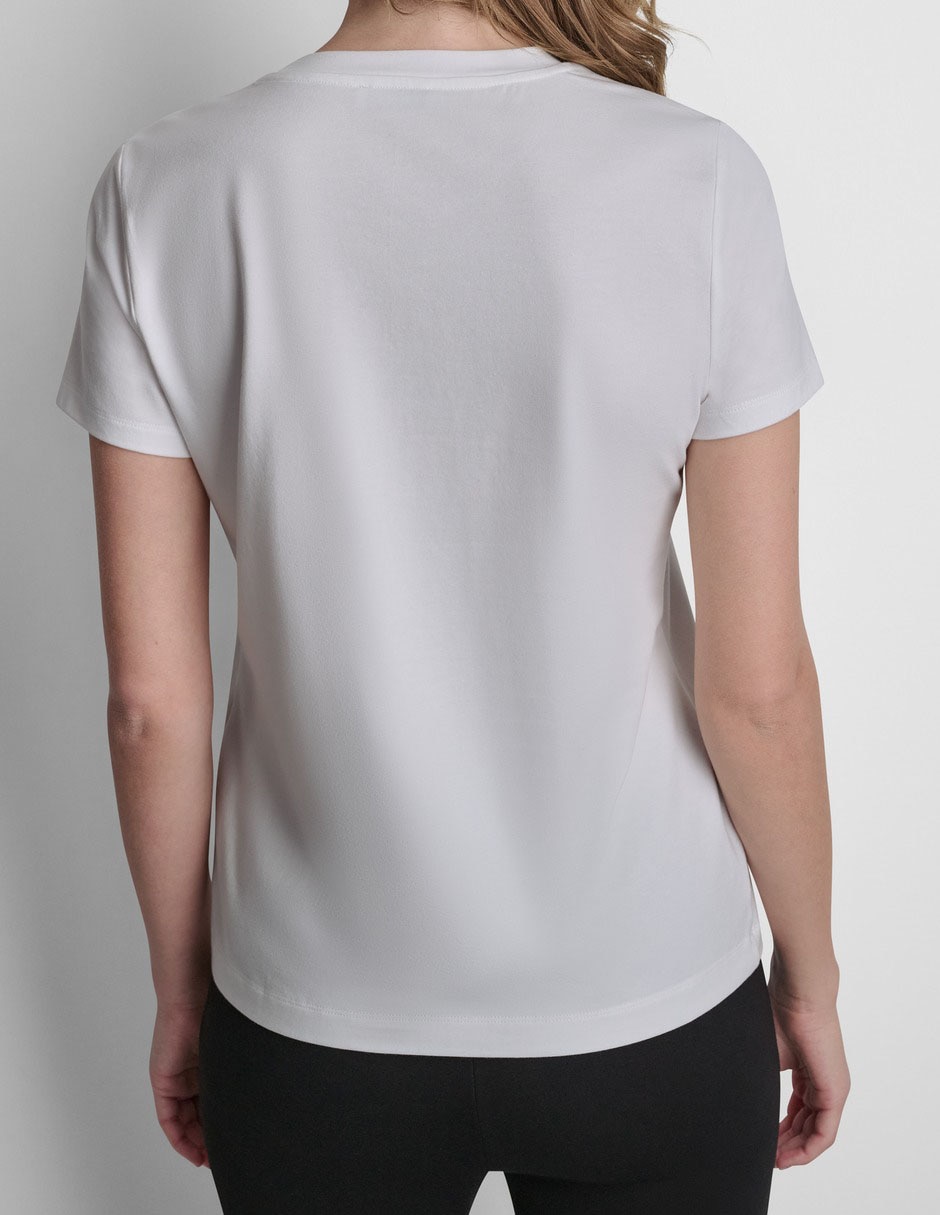 Playera manga corta cuello redondo para mujer 4