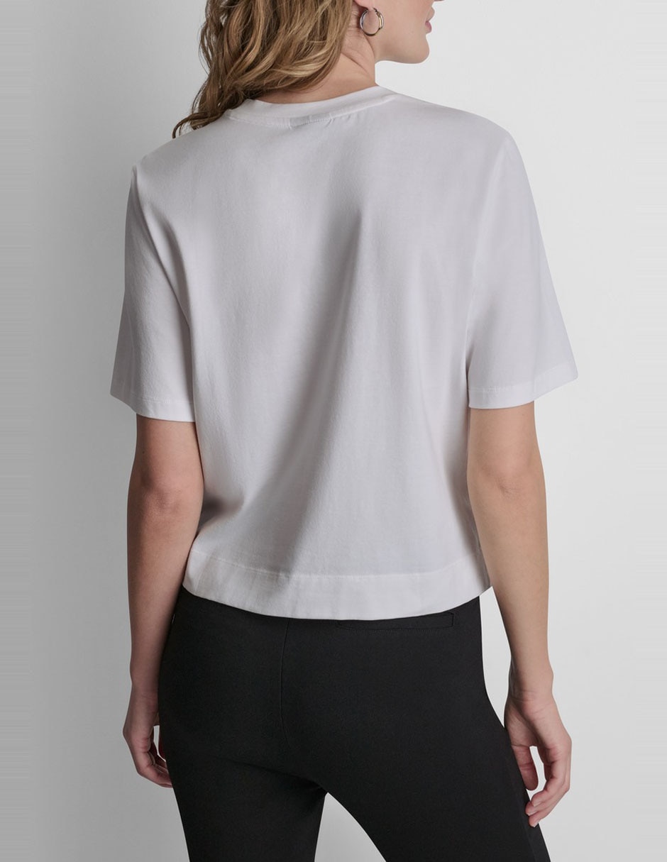 Playera manga corta cuello redondo para mujer 4