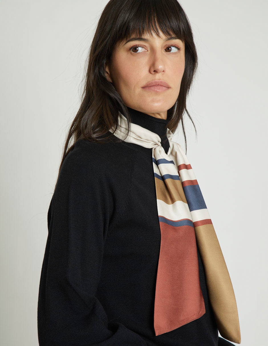 Suéter cuello redondo para mujer 3