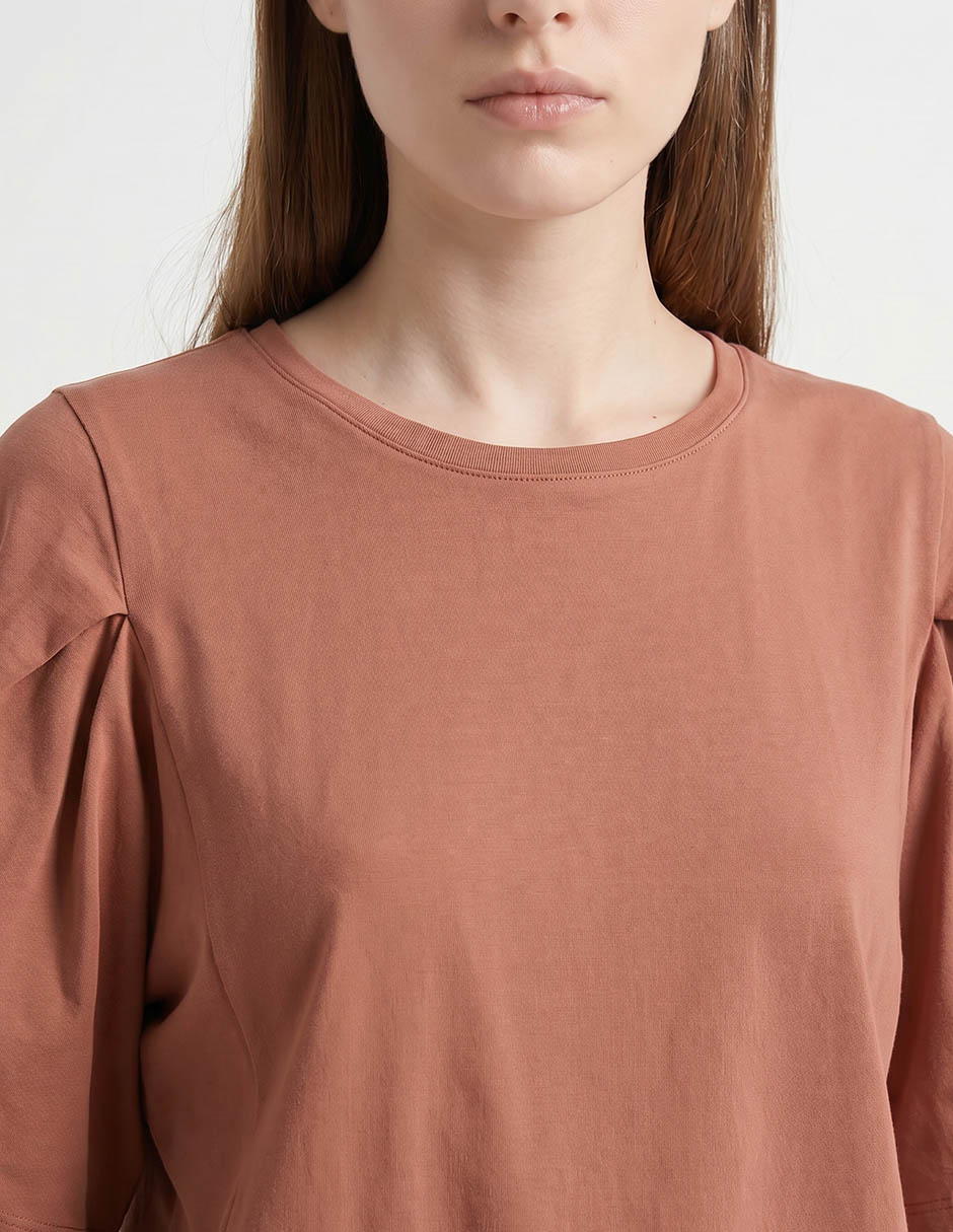 Playera manga al codo Maison 123 cuello redondo para mujer