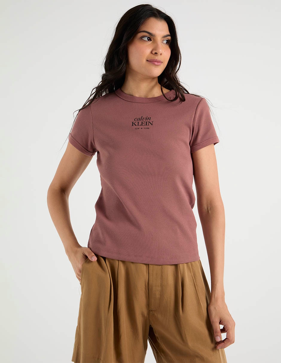 Playera manga corta cuello redondo para mujer