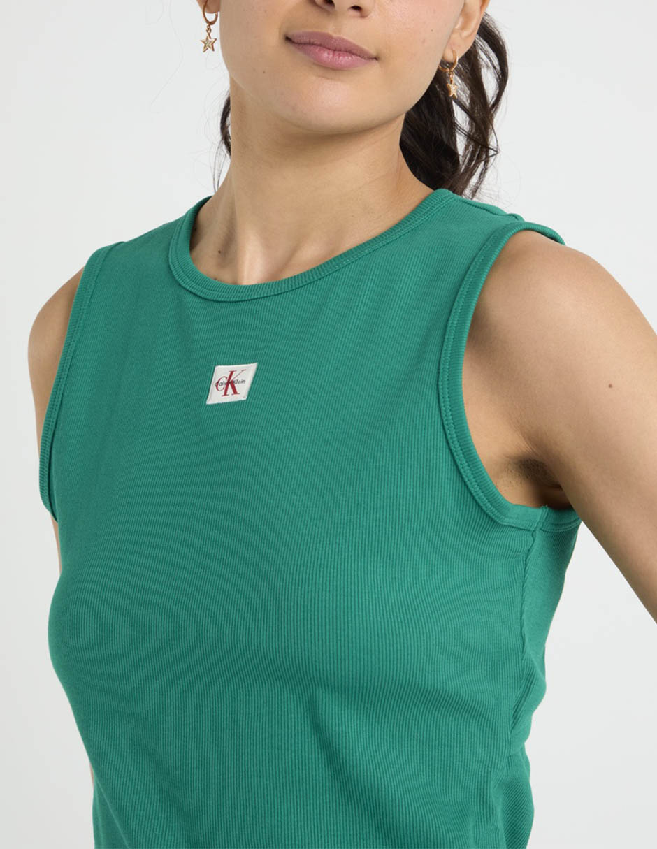 Top cuello redondo escote abierta 2
