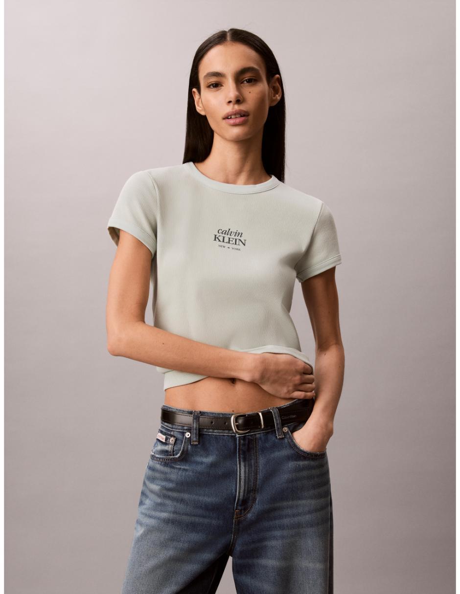 Playera manga cuello redondo para mujer 5