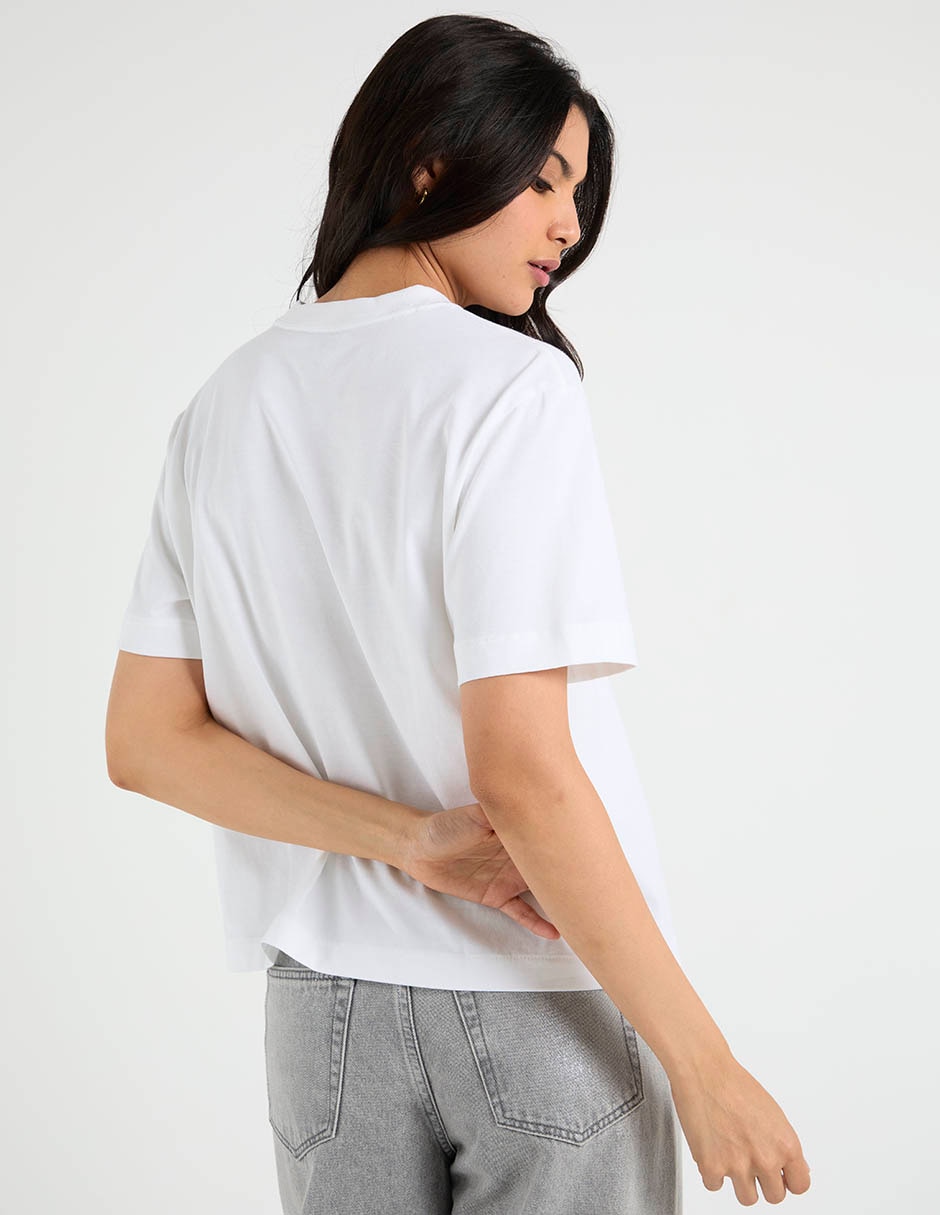Playera manga corta cuello redondo para mujer 6