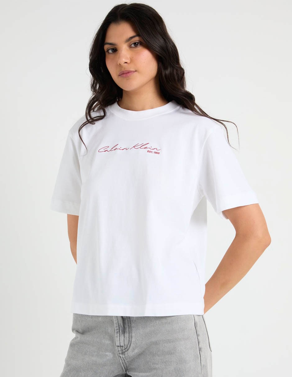 Playera manga corta cuello redondo para mujer