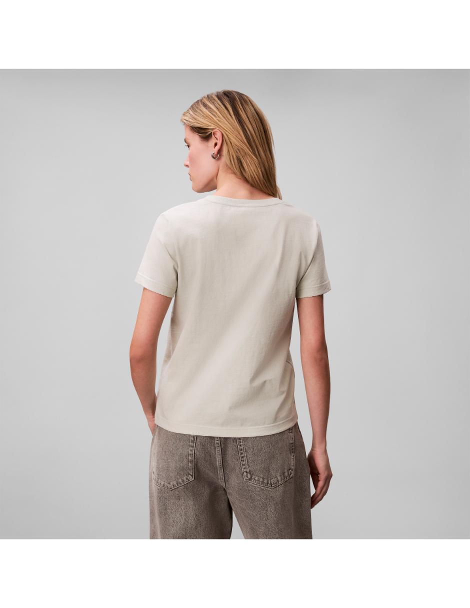Playera manga corta cuello V para mujer 3
