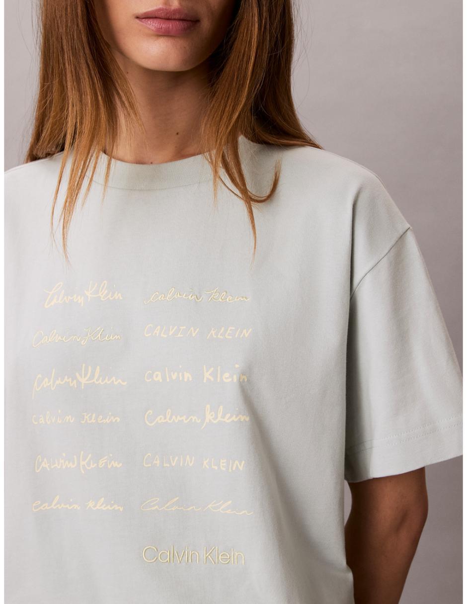 Playera manga corta cuello redondo para mujer 4