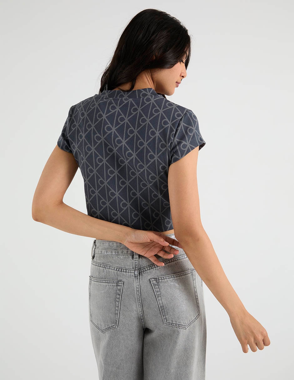 Playera manga corta cuello redondo para mujer 6