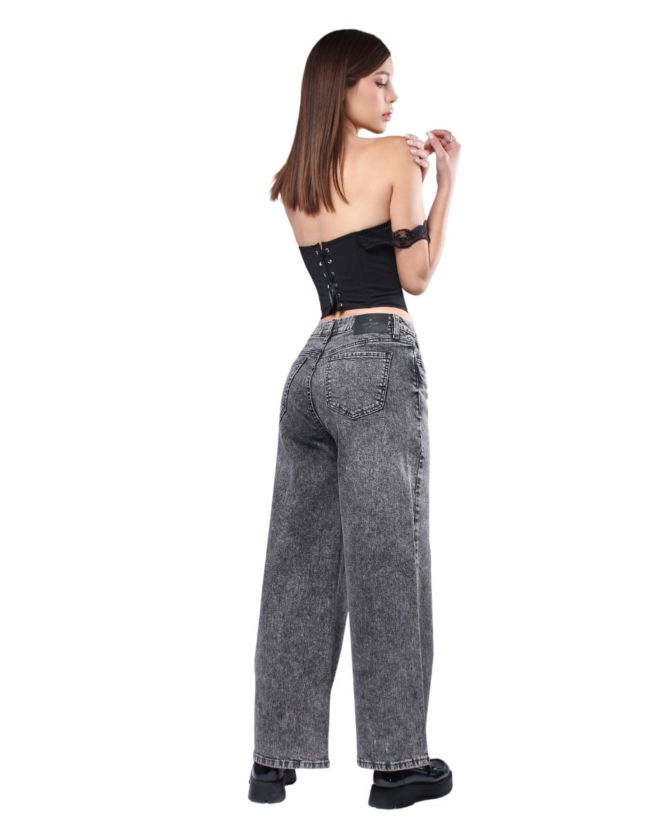 Jeans carpenter wide leg para mujer 4