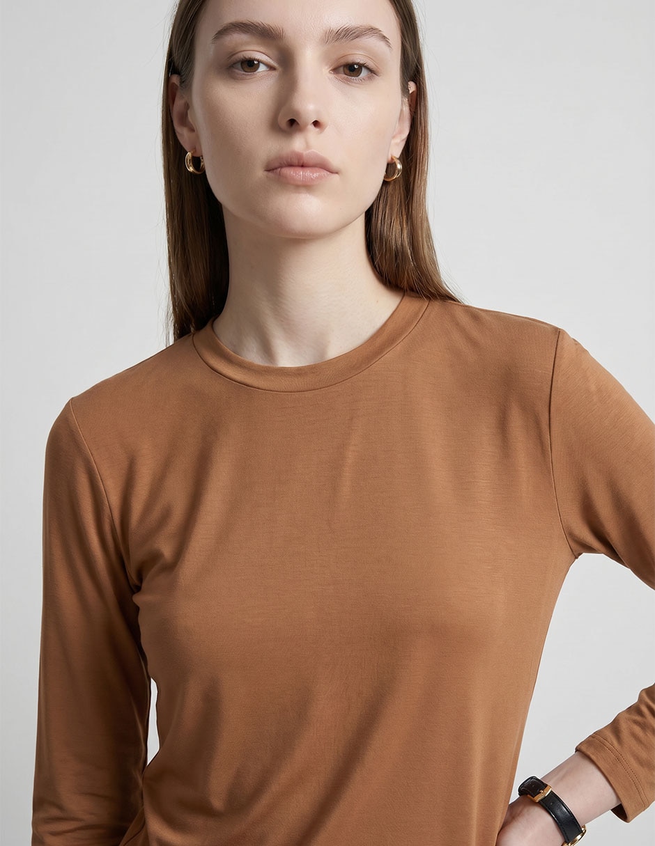 Playera manga larga cuello redondo para mujer 3