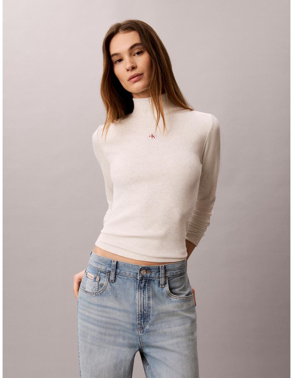 Playera manga larga cuello alto mujer 2