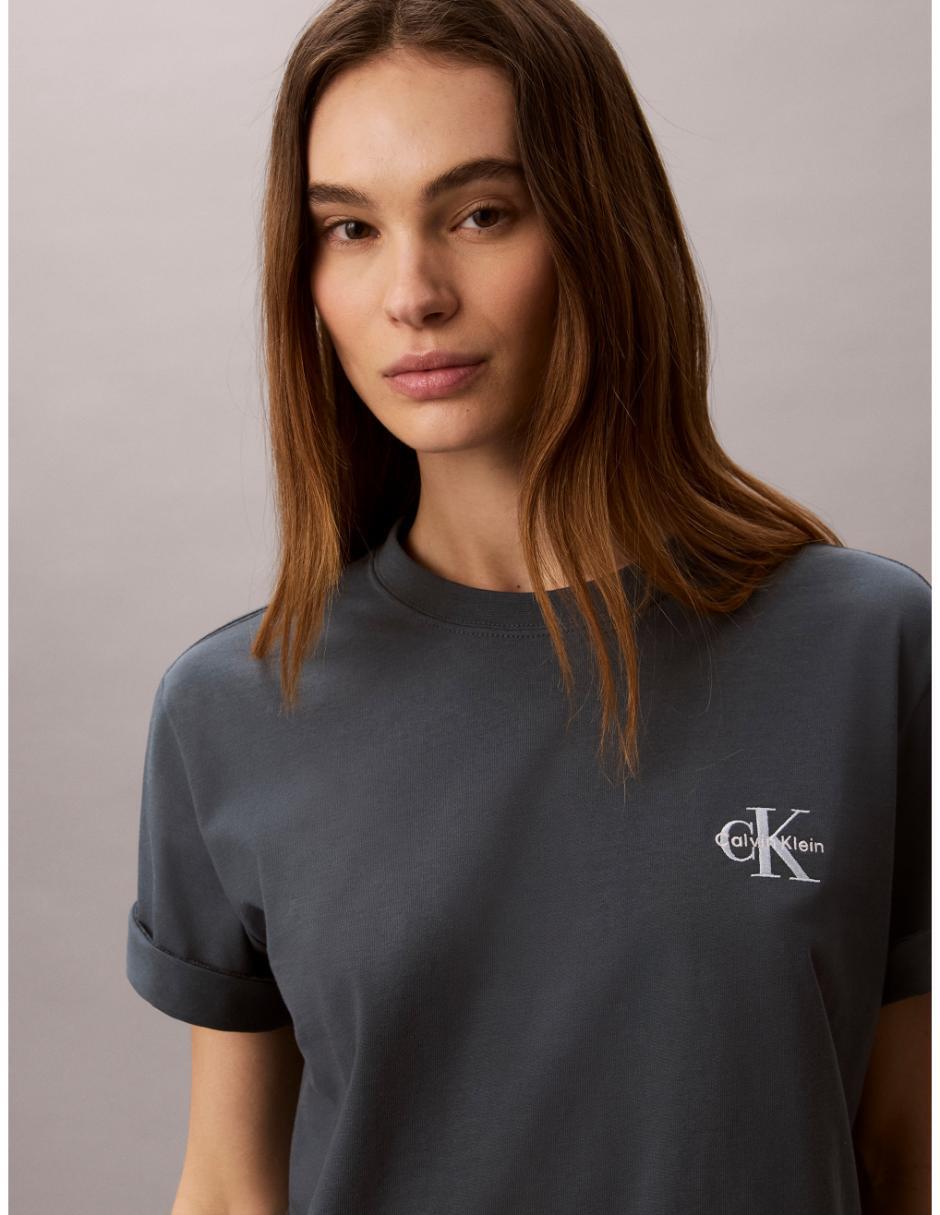 Playera manga corta cuello redondo para mujer 3