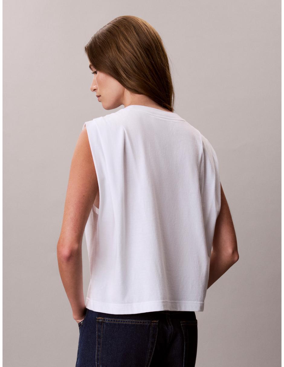 Playera cuello redondo para mujer 5
