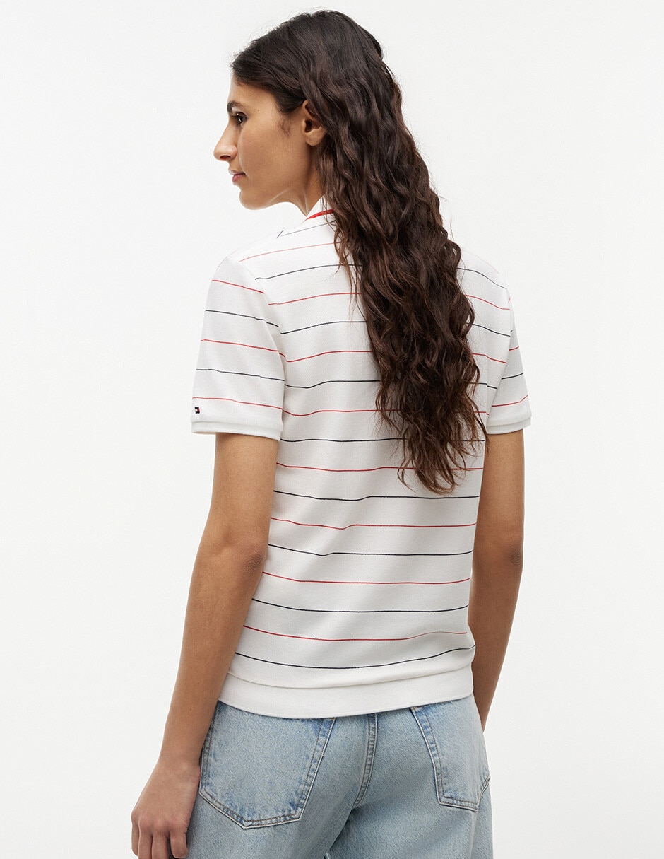 Playera tipo polo para mujer 4