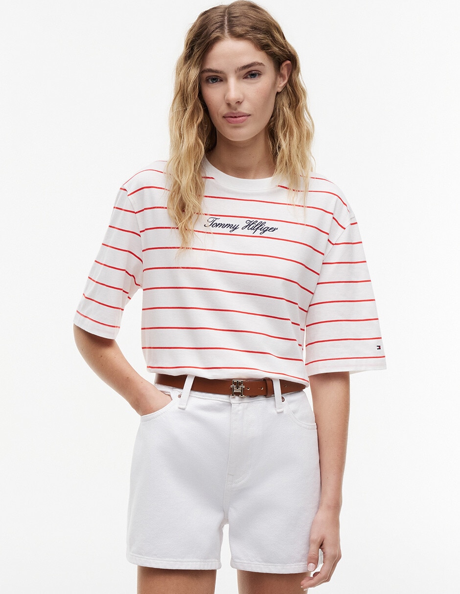 Playera manga corta Classic Script cuello redondo para mujer Playera manga corta Classic Script cuello redondo para mujer