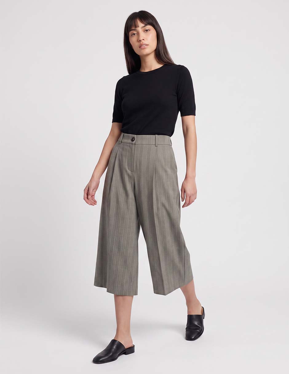 Pantalón amplio para mujer 3