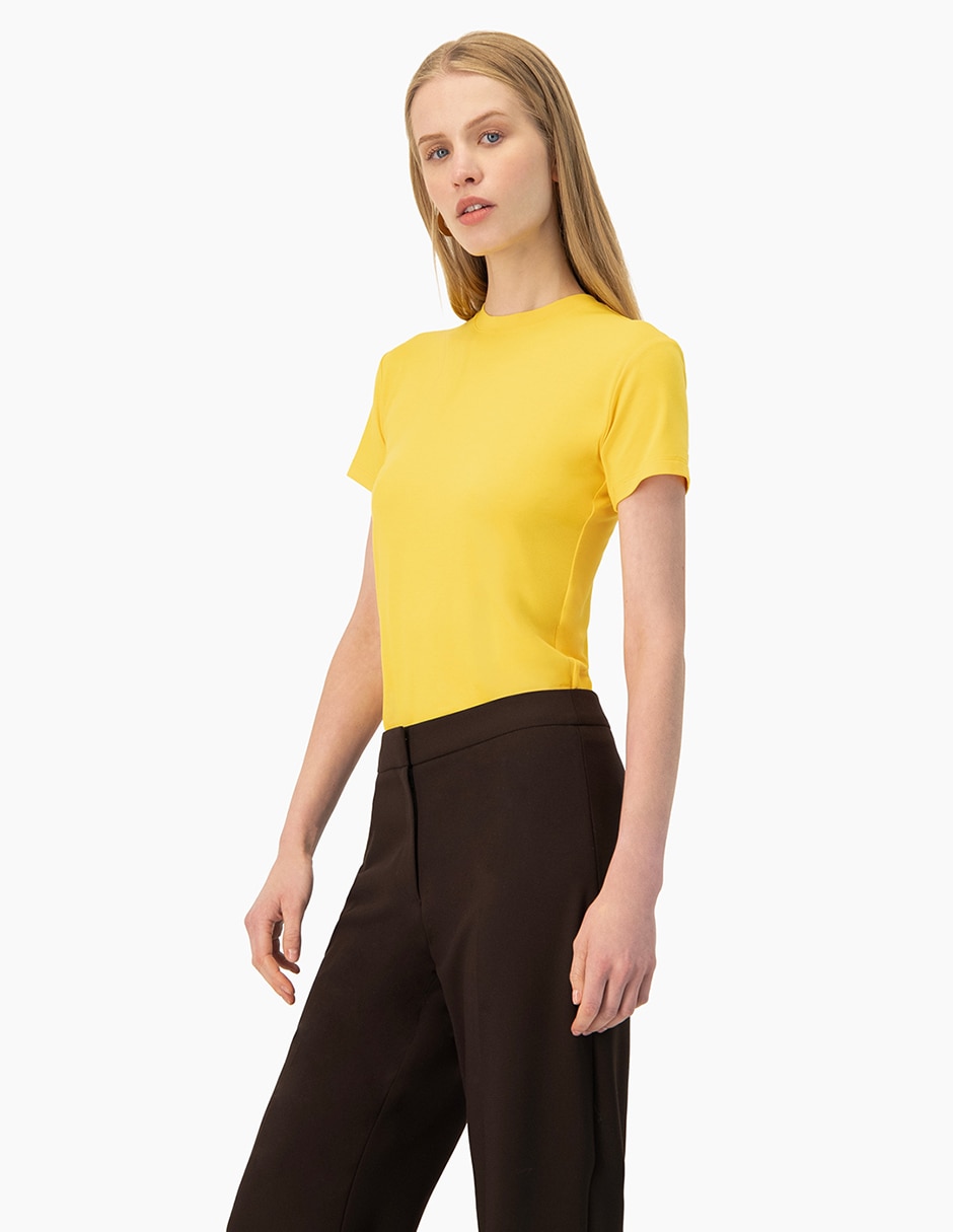 Playera manga corta cuello redondo mujer 5