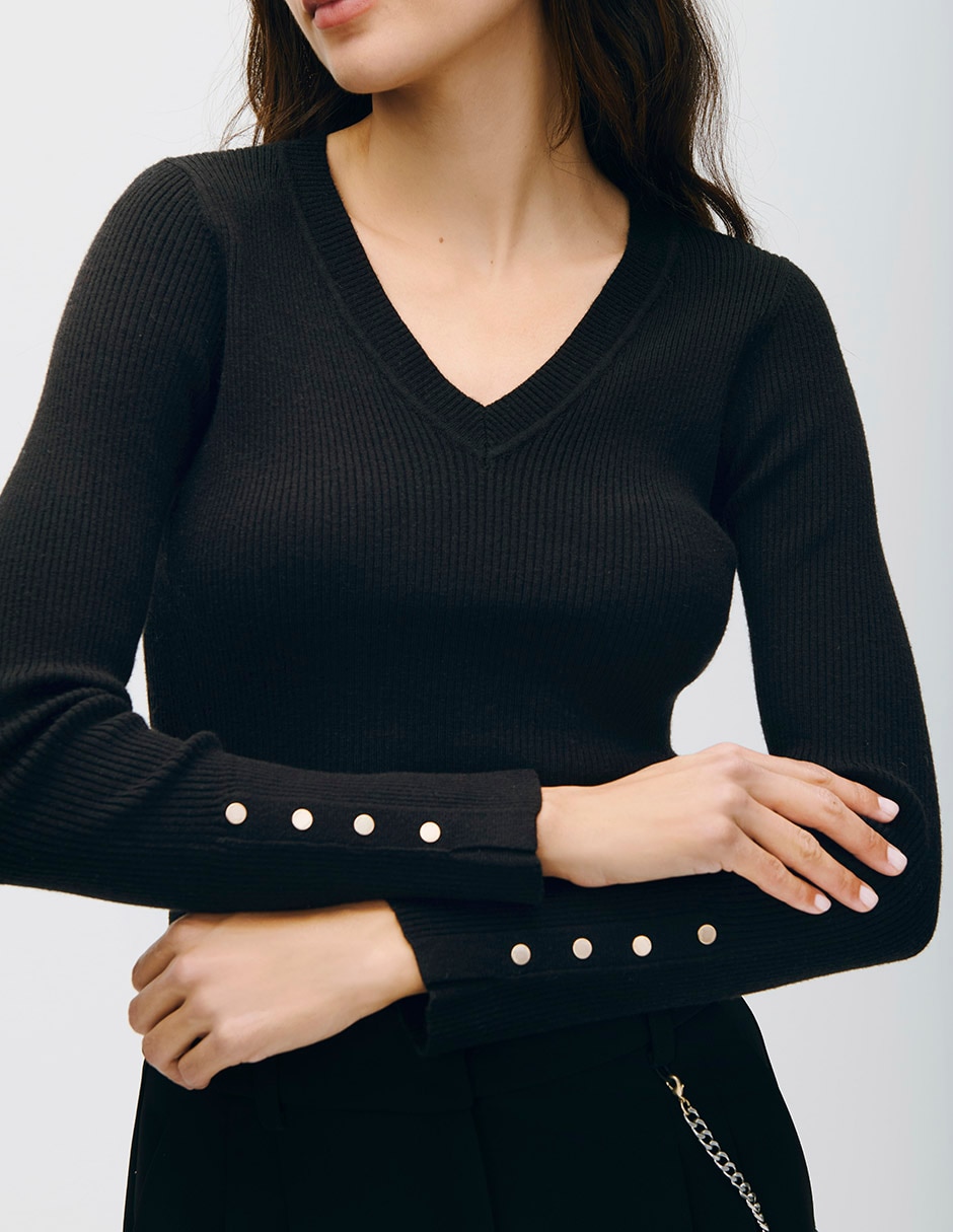 Suéter cuello con escote para mujer 4