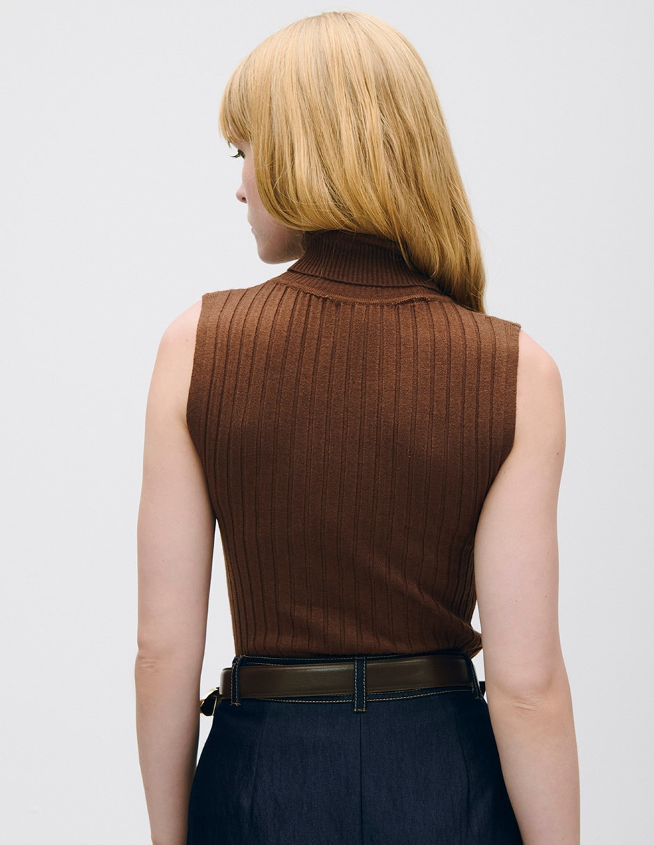 Blusa sin manga para mujer 3