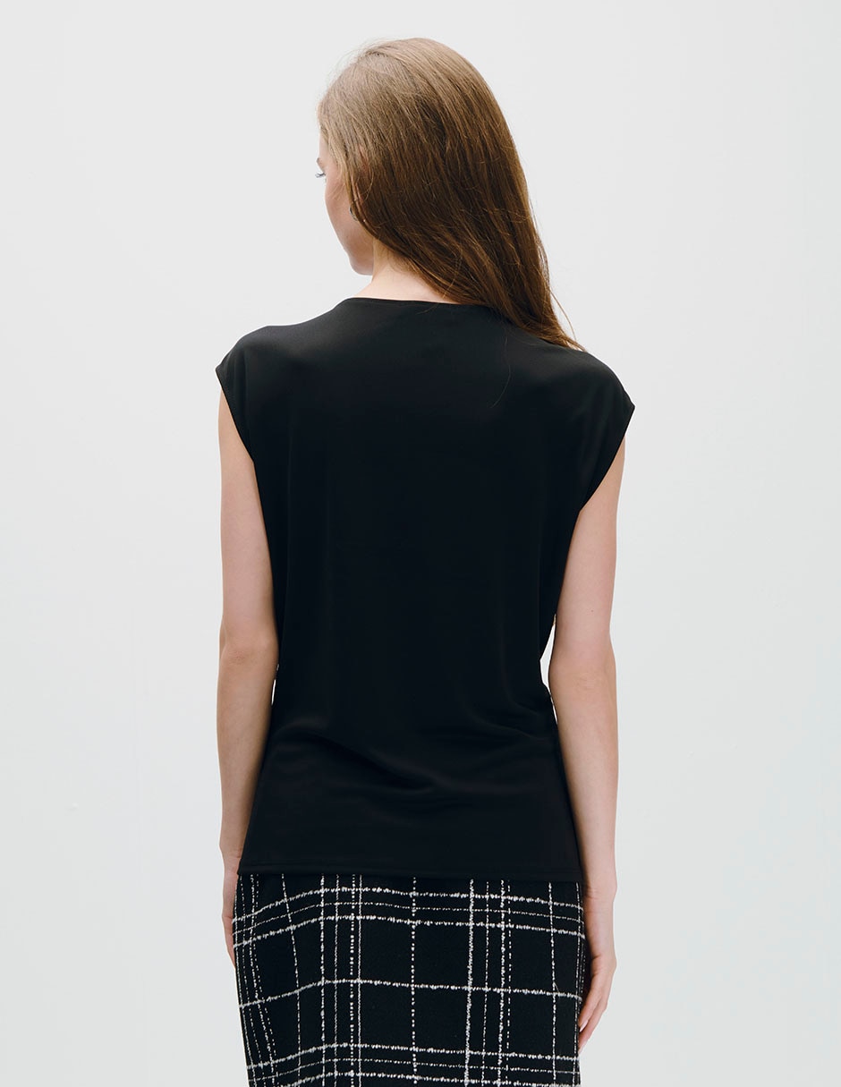 Blusa sin manga para mujer 3