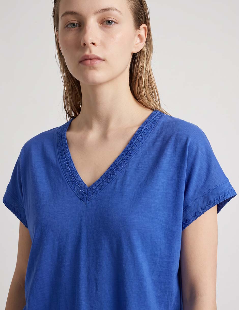 Playera manga corta cuello v mujer 4