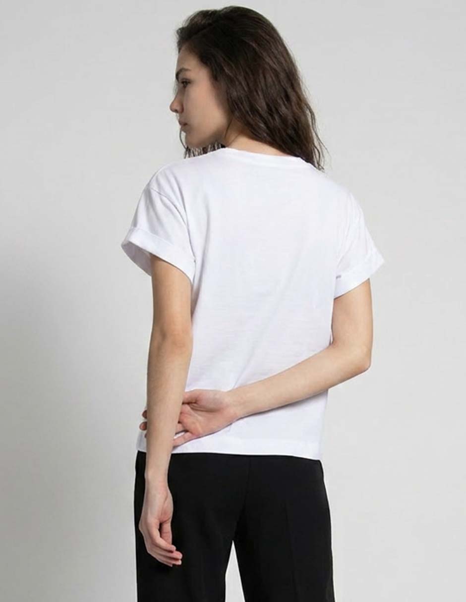 Playera manga corta cuello redondo para mujer 2