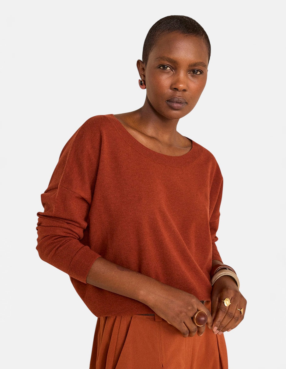 Suéter cuello redondo para mujer