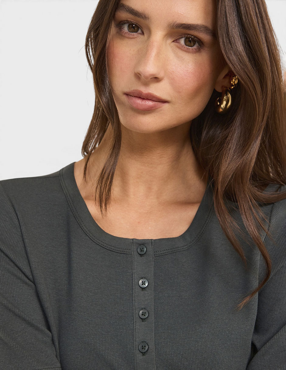 Blusa manga corta para mujer 2