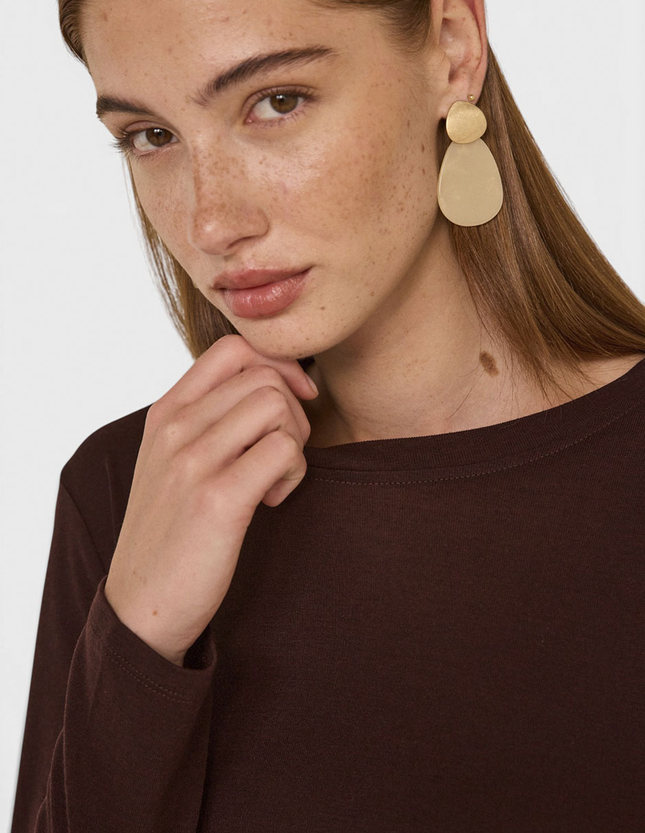 Suéter cuello redondo para mujer 4