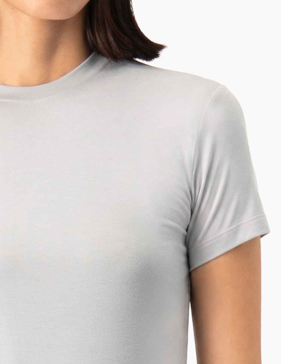 Playera manga corta cuello redondo mujer 5