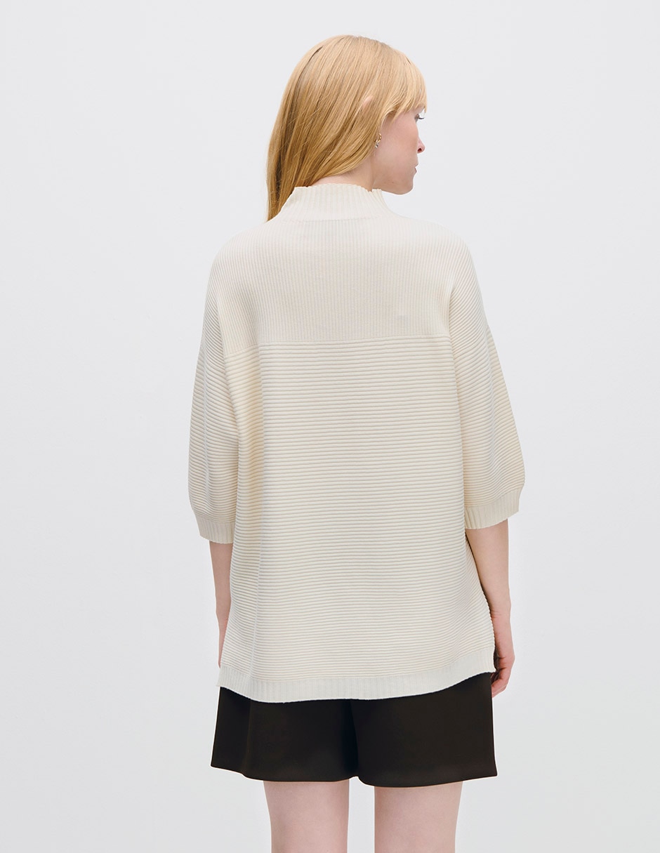 Suéter cuello alto para mujer 3