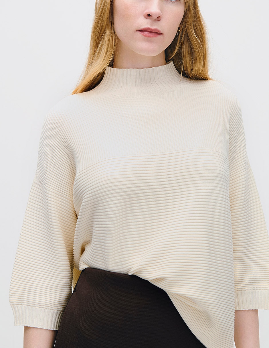 Suéter cuello alto para mujer 4