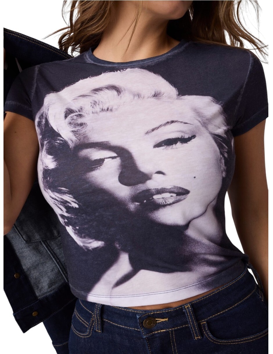 Playera manga corta cuello redondo para mujer 4