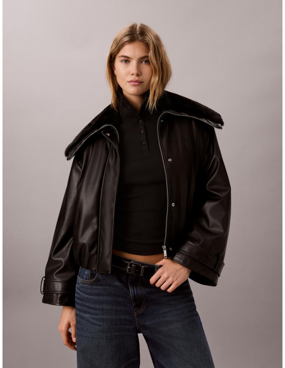Chamarra impermeable para mujer