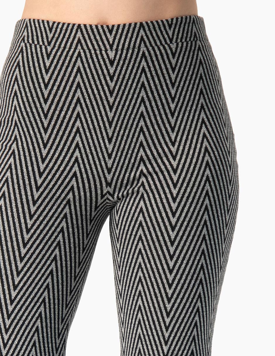 Pantalón acampanado para mujer 2