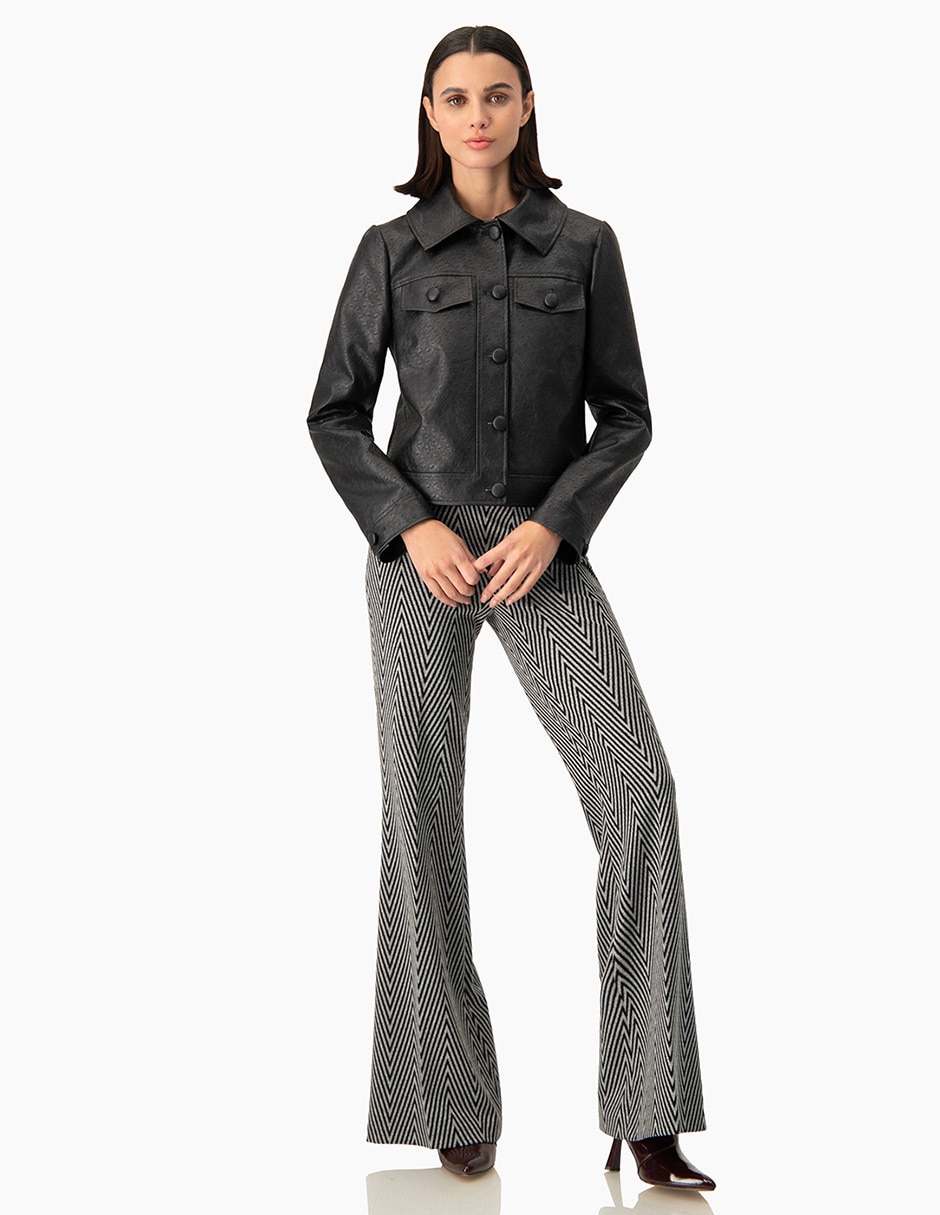 Pantalón acampanado para mujer 8