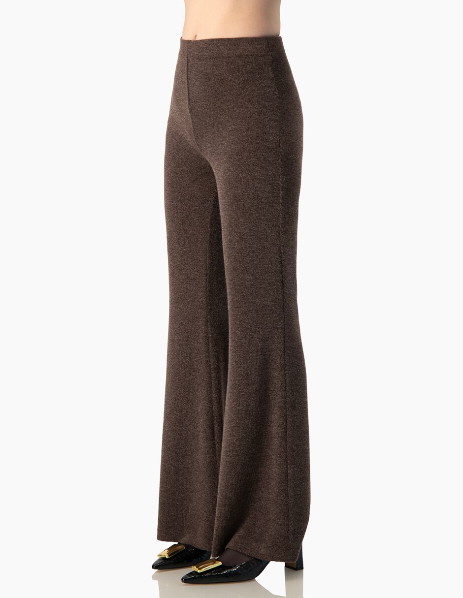 Pantalón acampanado para mujer 3
