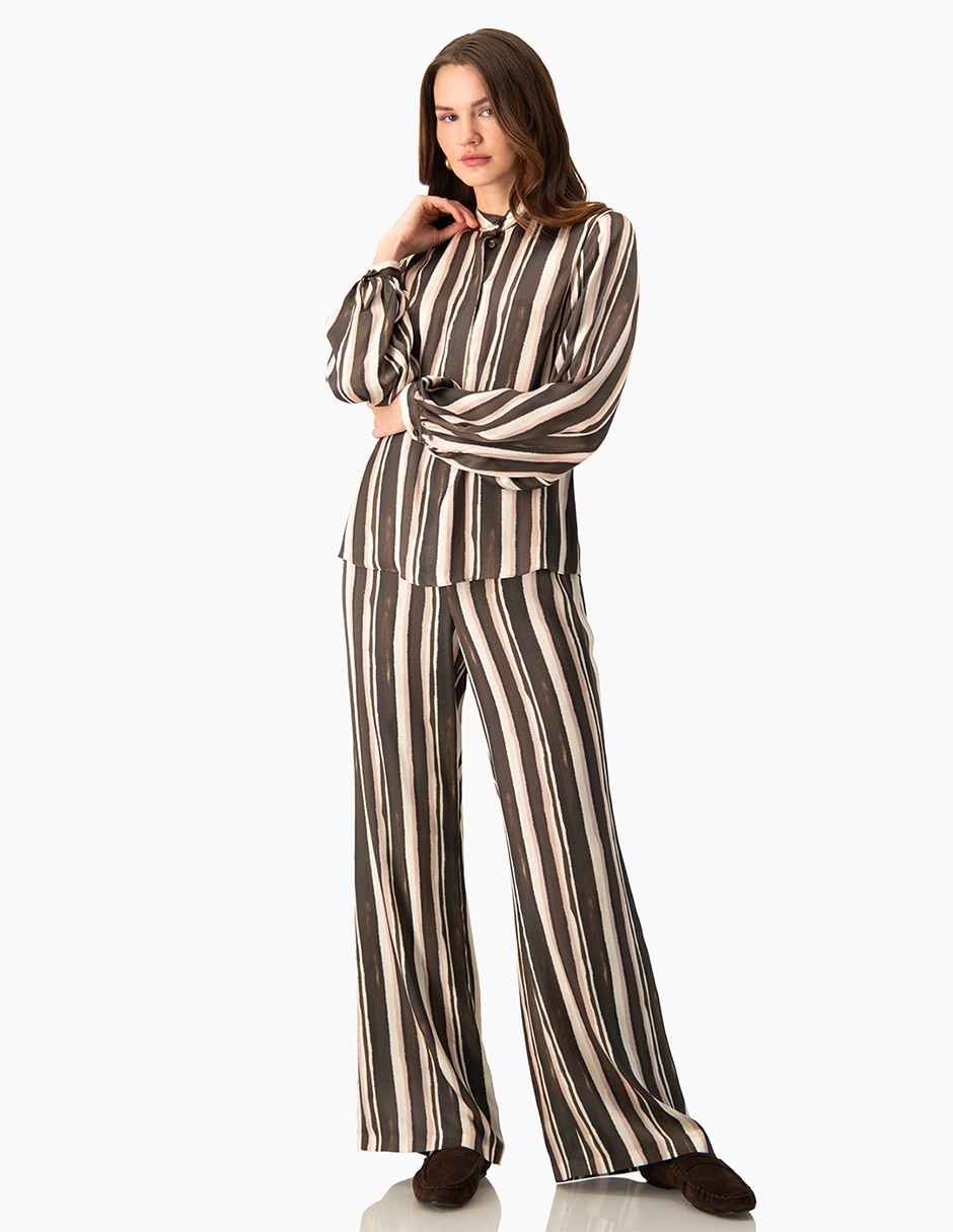 Pantalón amplio para mujer 4