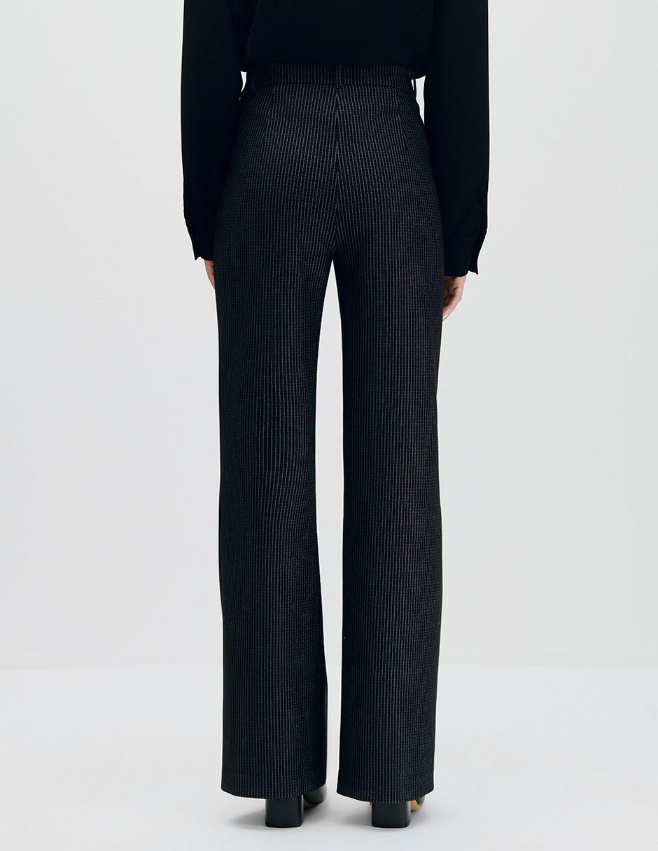 Pantalón acampanado para mujer 3