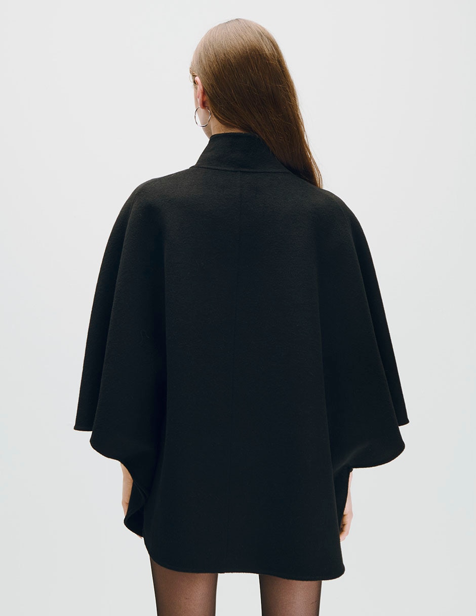 Capa para mujer 3