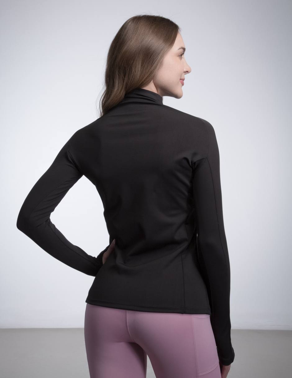Chamarra para multidisciplina kayni´s sport active trainning black and white para mujer